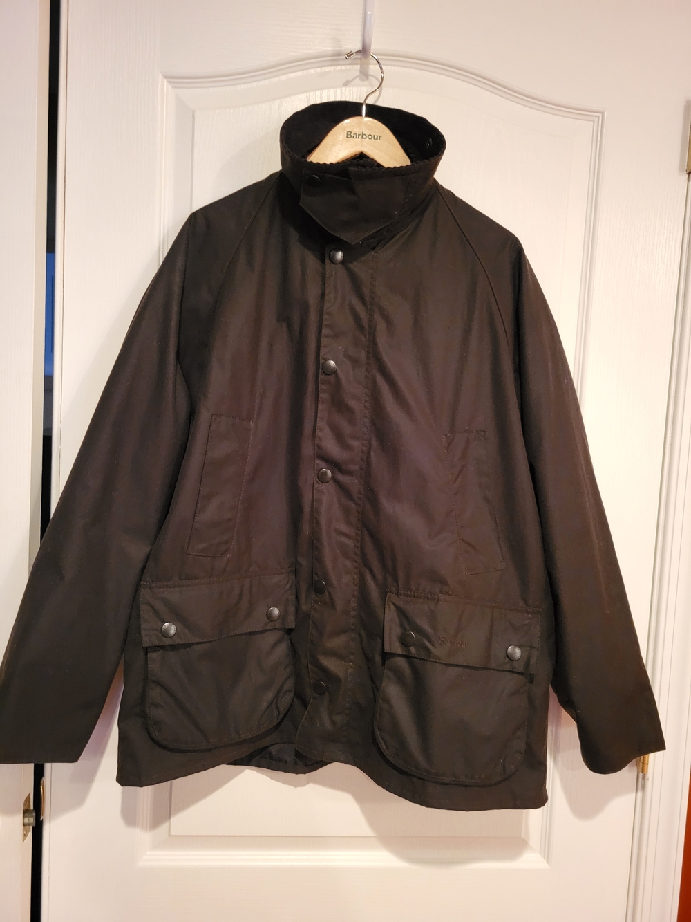 Barbour Classic Bedale Waxed Jacket in Olive - Picture 3 of 12